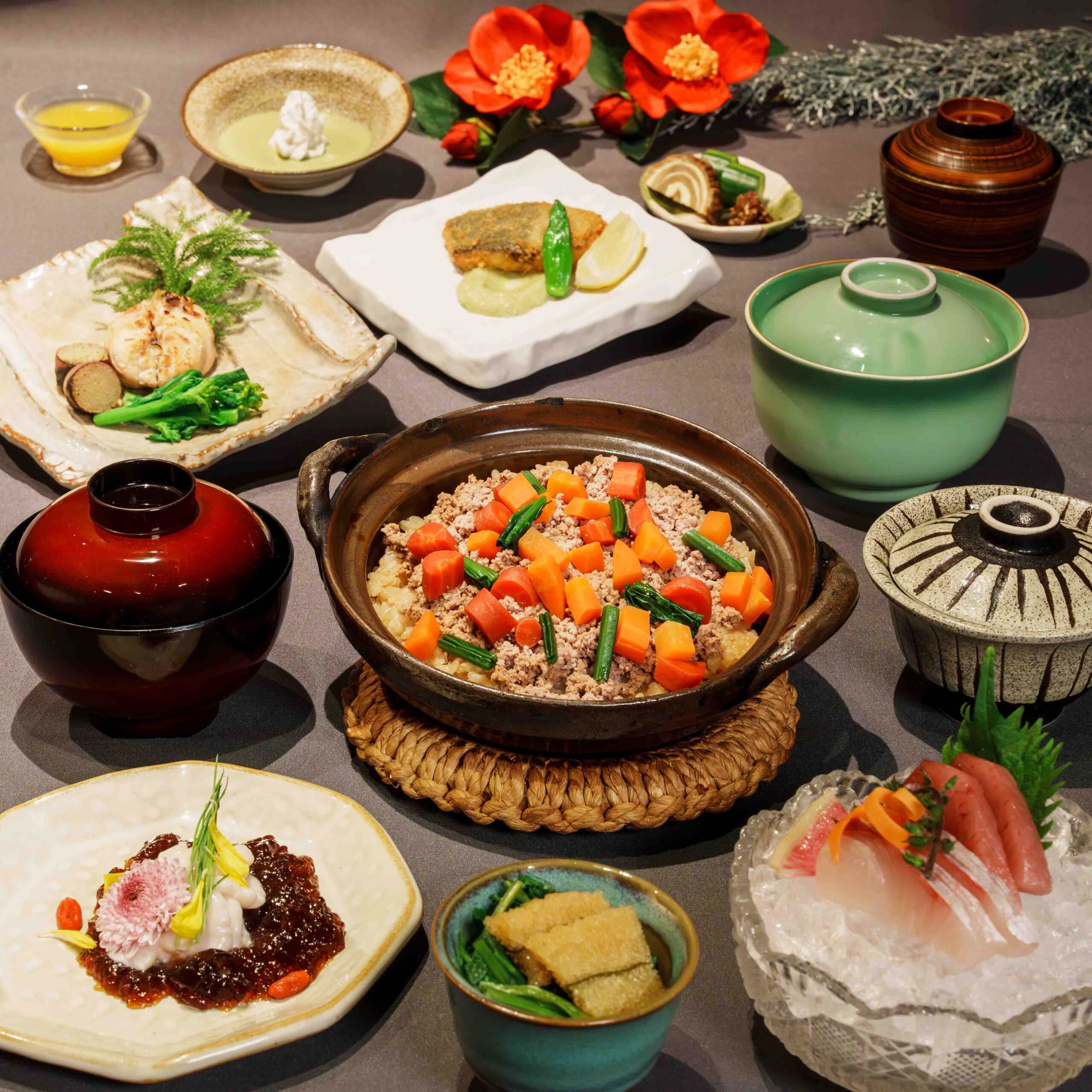 こだわりの出汁と旬食材の土鍋飯「楓」かえでコース